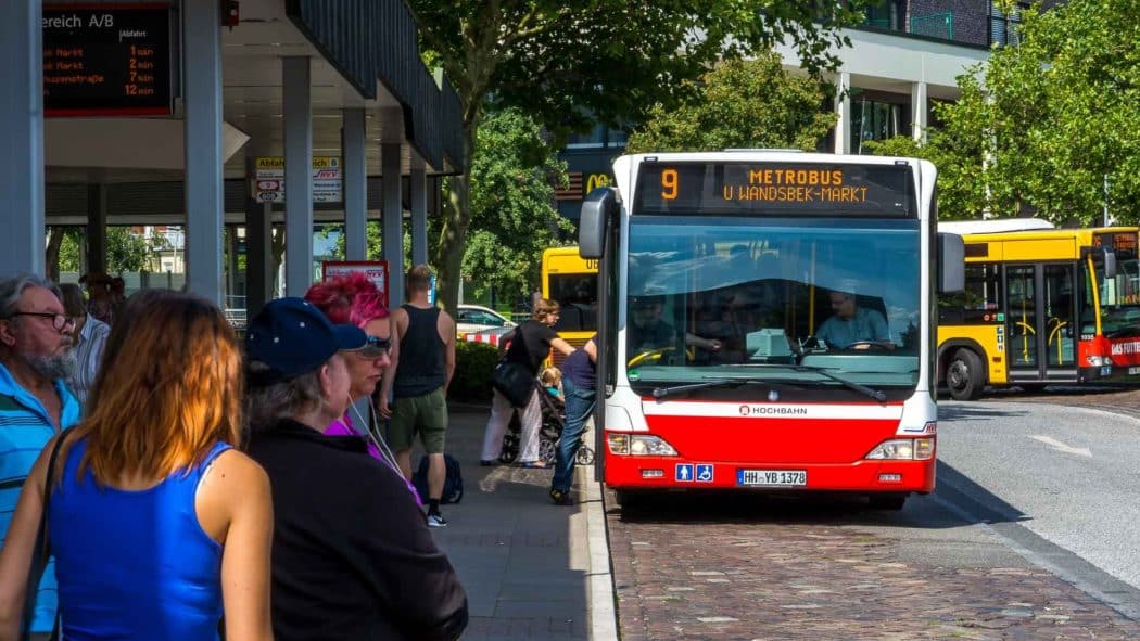 Auch der Busbahnhof am Bahnhof Rahlstedt soll neu gebaut werden.