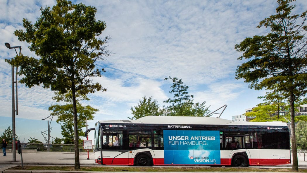 Von diesen Solaris-Elektrobussen sollen zunächst zehn Fahrzeuge in Hamburg fahren