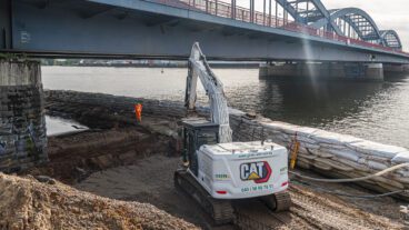 Bauarbeiten für die neue Direktverbindung zwischen dem Bahnhof Elbbbrücken und Entenwerder unterhalb der Norderelbbrücken.