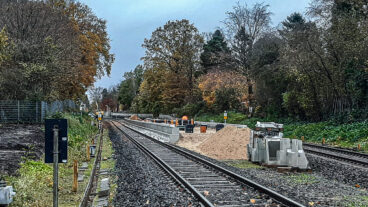 Vor 24 Jahren wurde die erste Baugenehmigung erteilt – jetzt wird endlich dran gebaut: Ein neuer S-Bahnhof im Süden von Schnelsen.